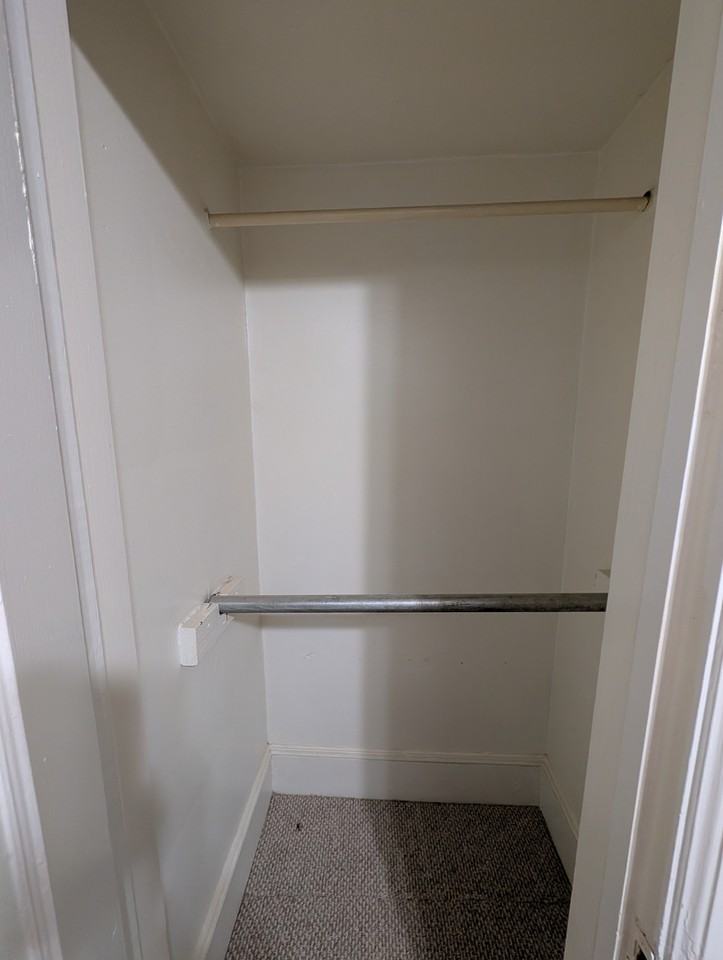 222 W 5th Ave #C - Photo 6 of 9