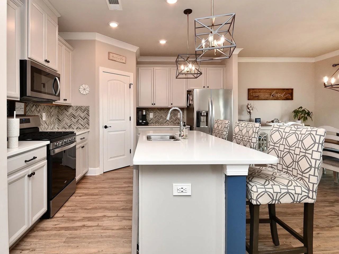 30 Winged Bourne Ct #1 - Photo 6 of 28