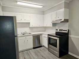 featured image of 28 Stoneybrook Ln