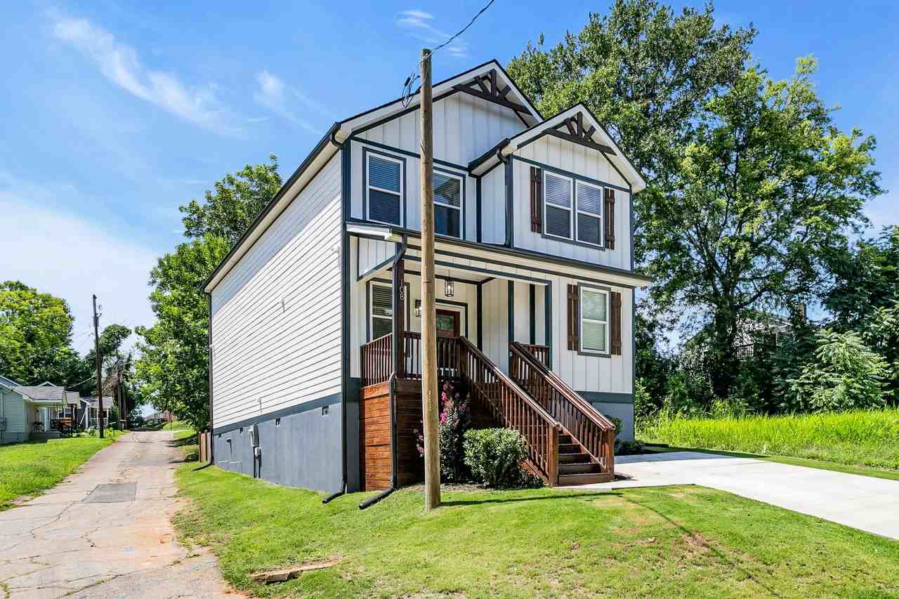 108 Averill St #1 - Photo 3 of 47