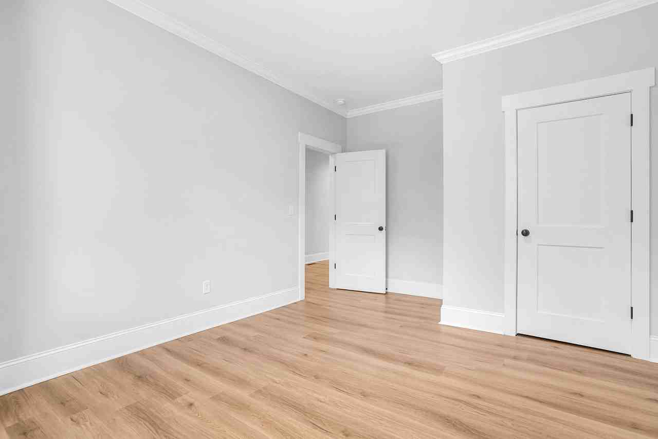 108 Averill St #1 - Photo 6 of 47