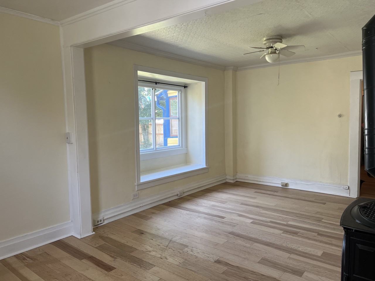 436 S 6th St W #MAIN - Photo 5 of 11