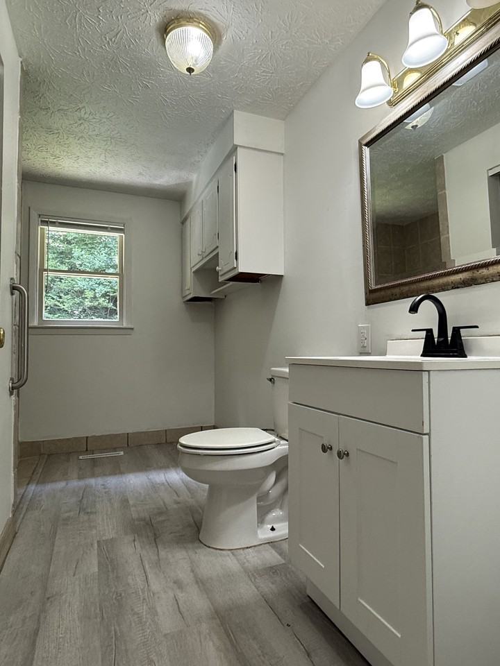 500 Pleasant Vly #1 - Photo 3 of 12