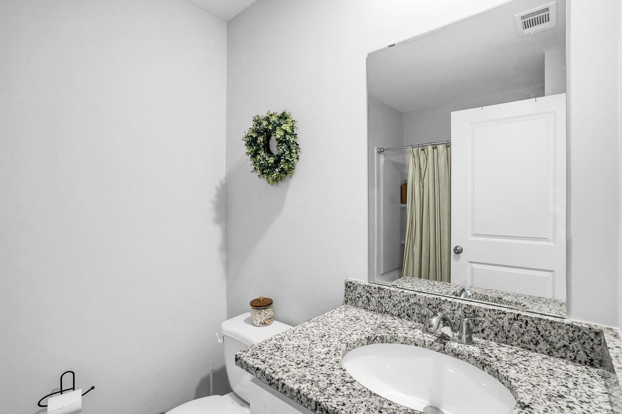 108 Vanilla Ln #1 - Photo 5 of 39