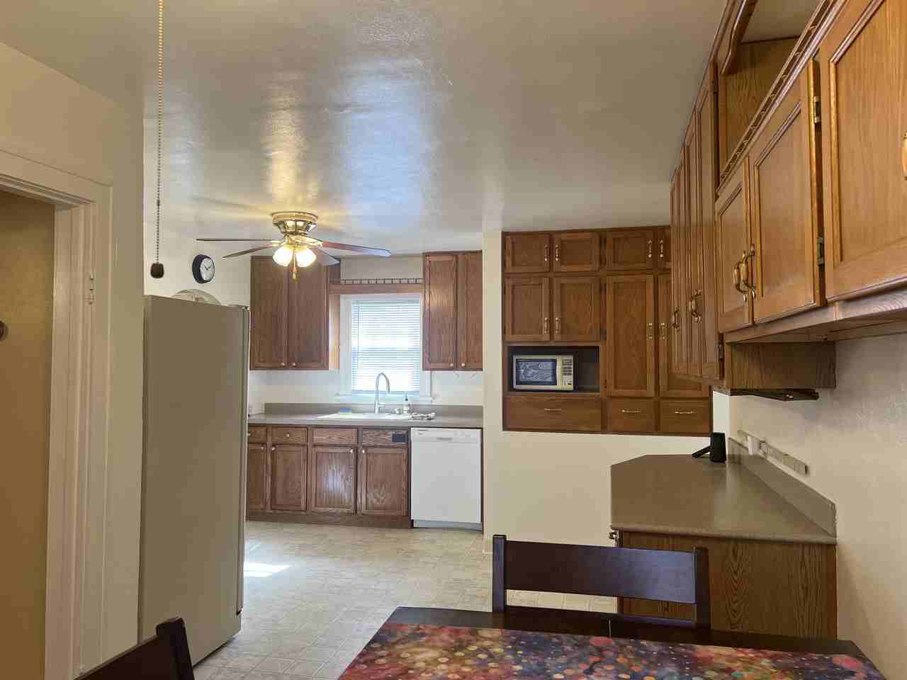 201 W Sussex Ave #1 - Photo 3 of 17