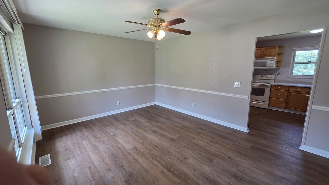 5205 Auriesville Ln #1 - Photo 2 of 15
