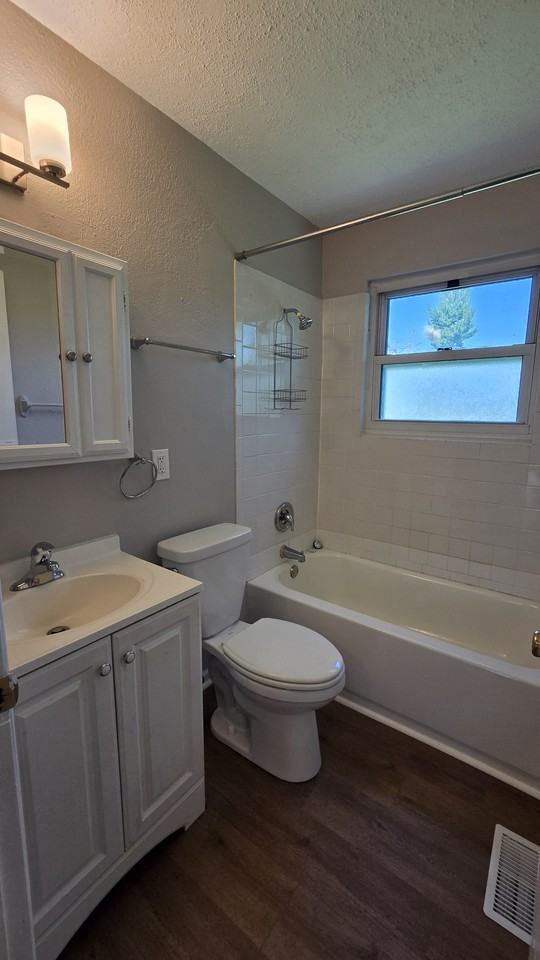 5205 Auriesville Ln #1 - Photo 6 of 15