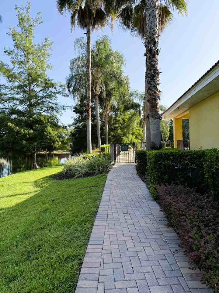 4910 Fiorazante Ave #1 - Photo 4 of 27