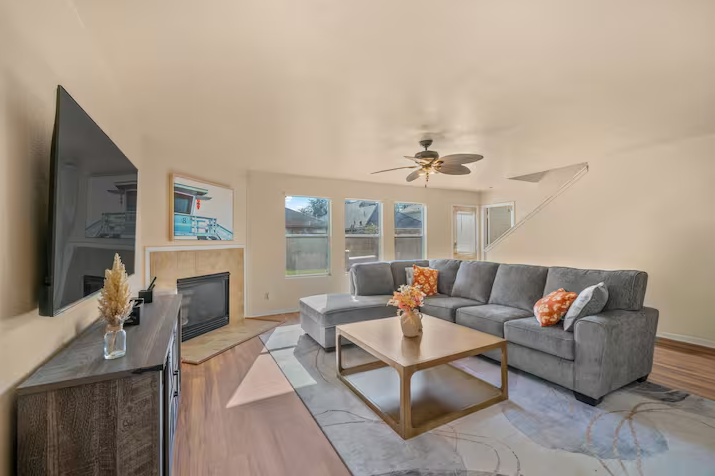 7242 Fox Hall Lane - Photo 5 of 13