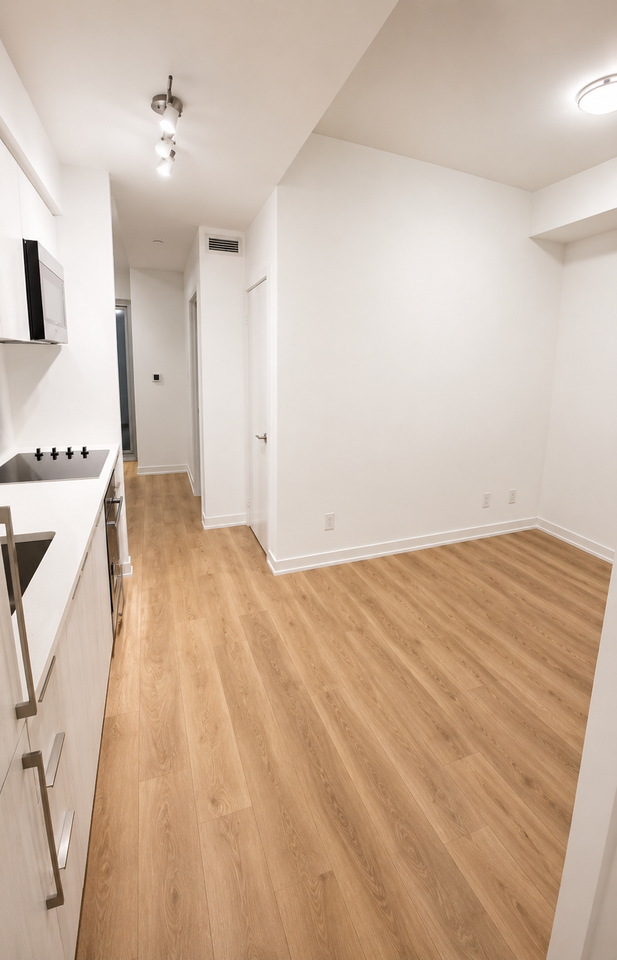 2033 Kennedy Road #702 - Photo 3 of 12