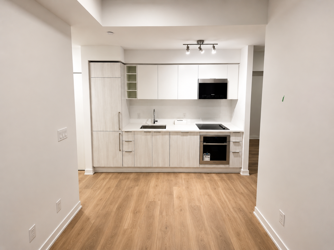 2033 Kennedy Road #702 - Photo 4 of 12