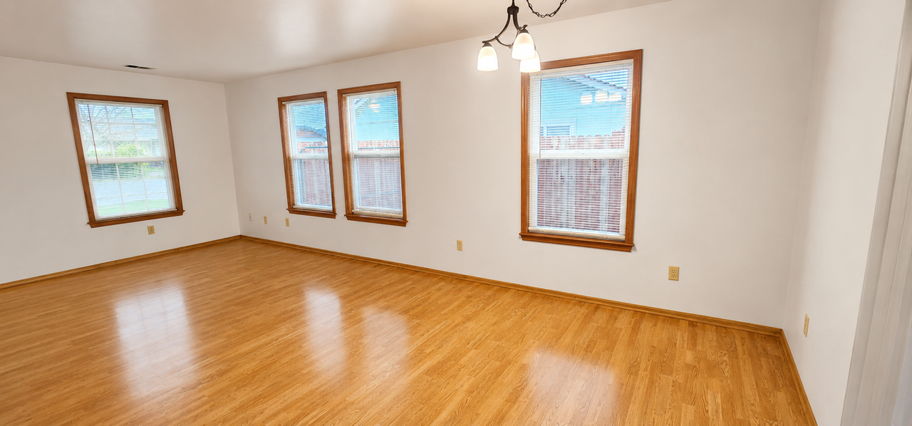 2330 Adkins Ct - Photo 4 of 16