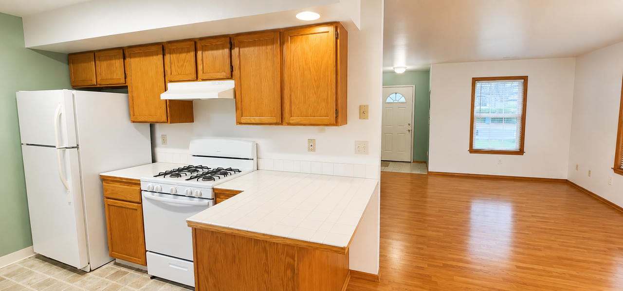 2330 Adkins Ct - Photo 5 of 16