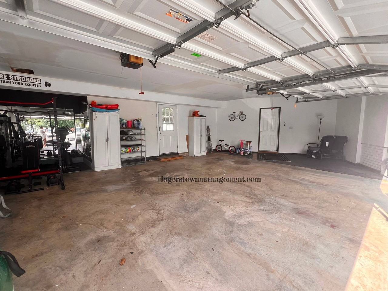 11507 Rolling Green Ct - Photo 5 of 39