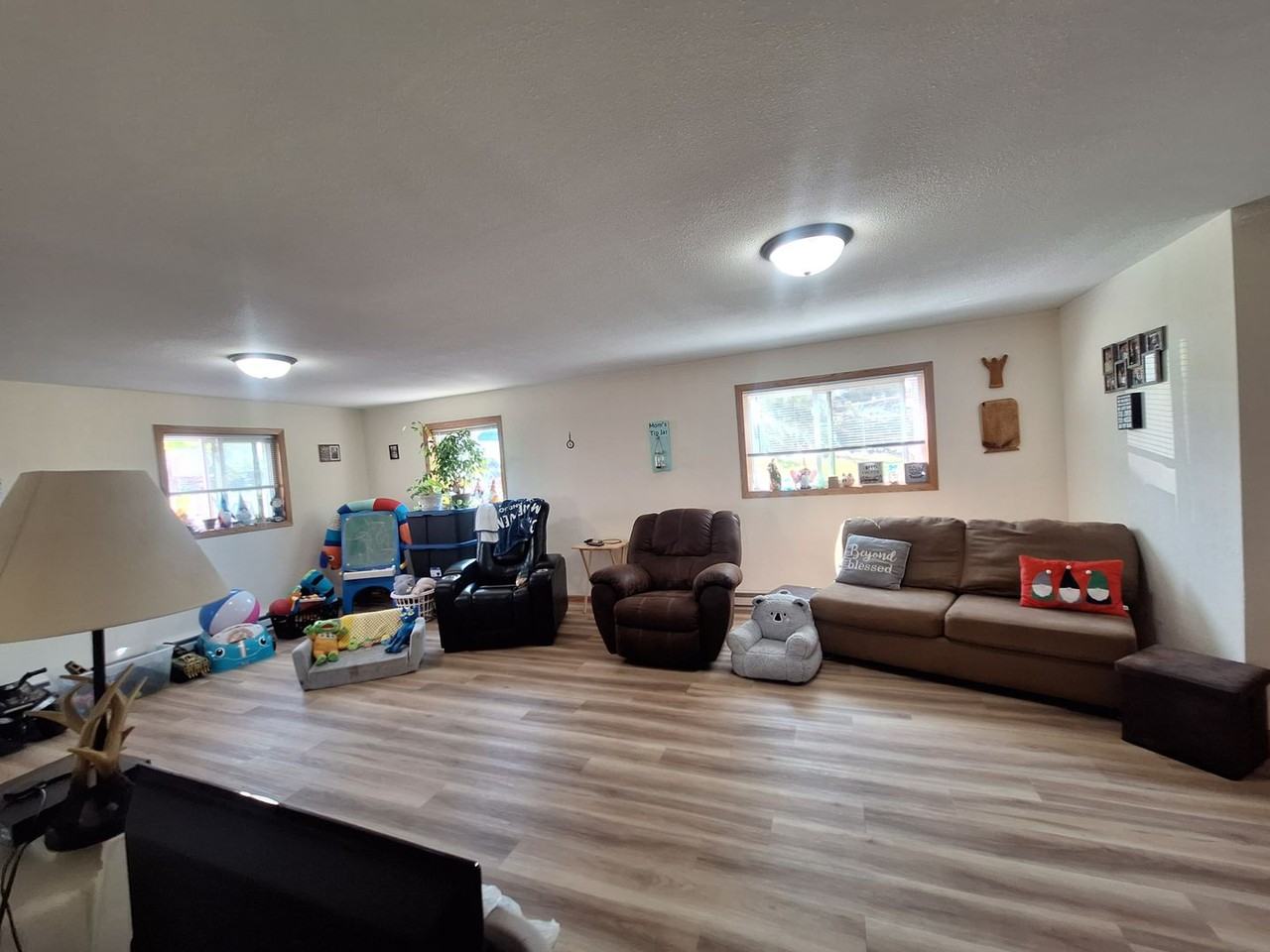 2406 Hill Ave #2 - Photo 3 of 19