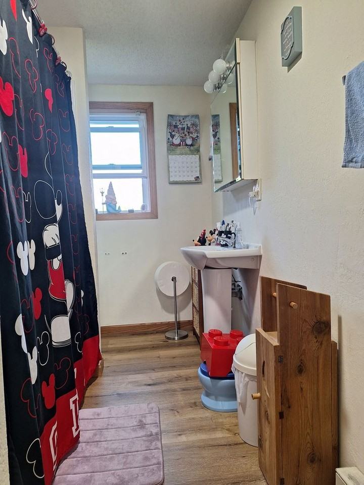 2406 Hill Ave #2 - Photo 7 of 19