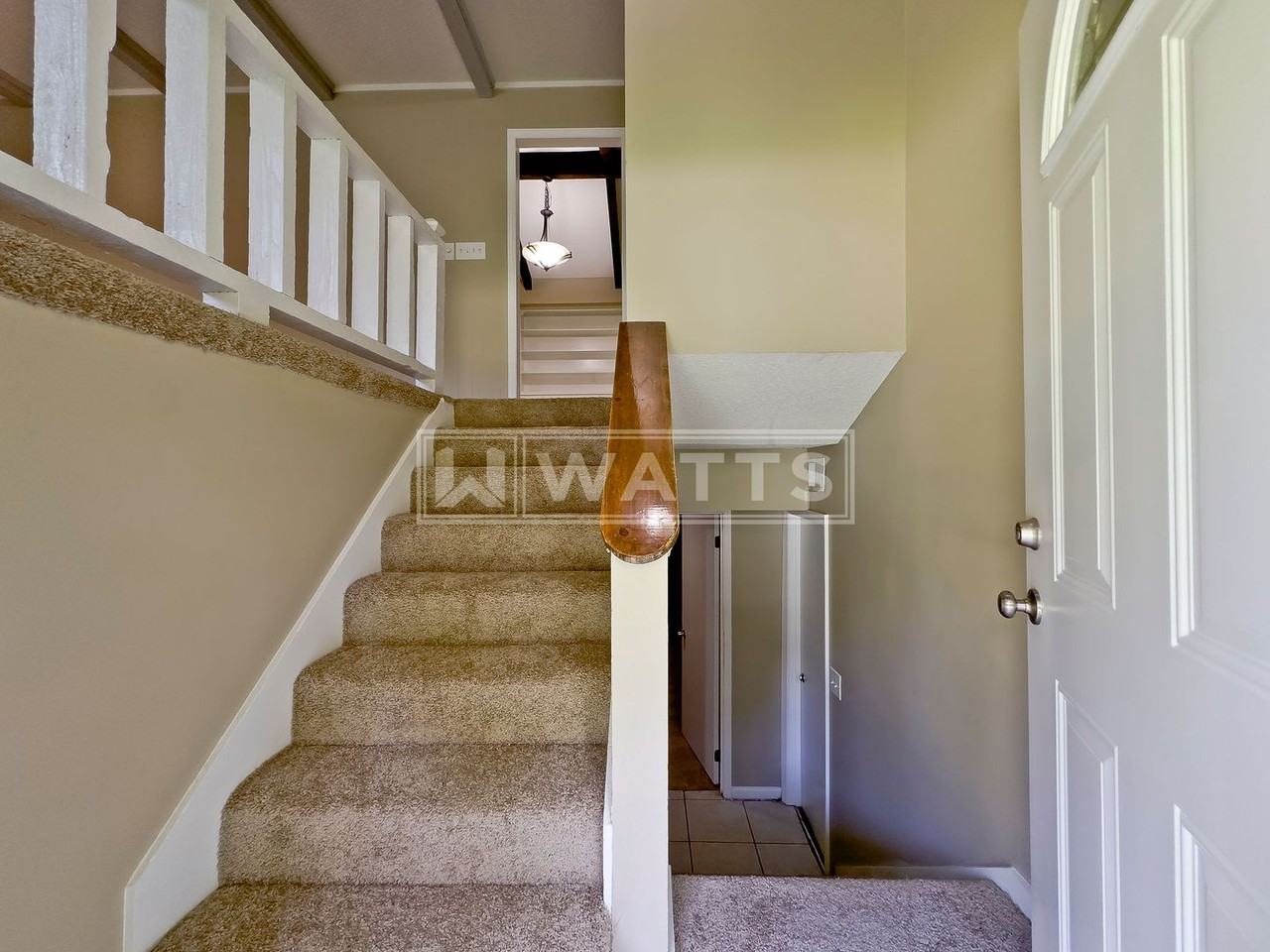 812 11th St - Photo 2 of 26