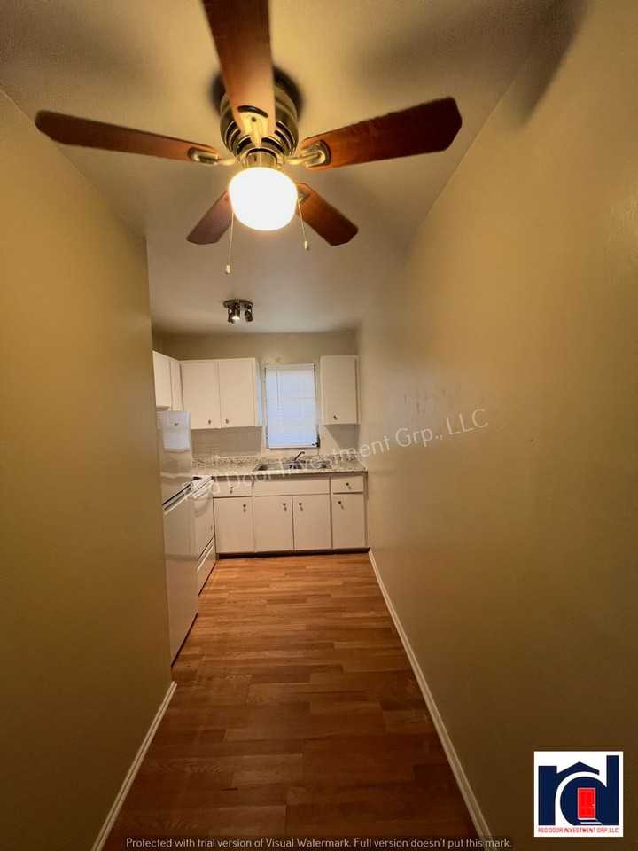 Riverside Apartments - Photo 5 of 23