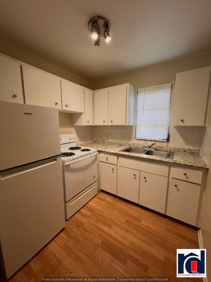 Riverside Apartments - Photo 6 of 23