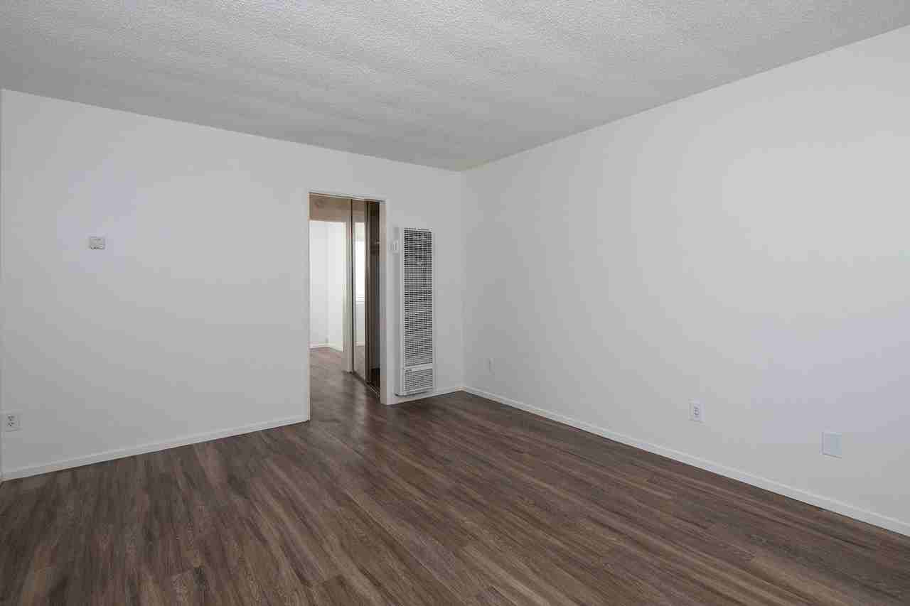 Monica Arms Apartments - Photo 5 of 17