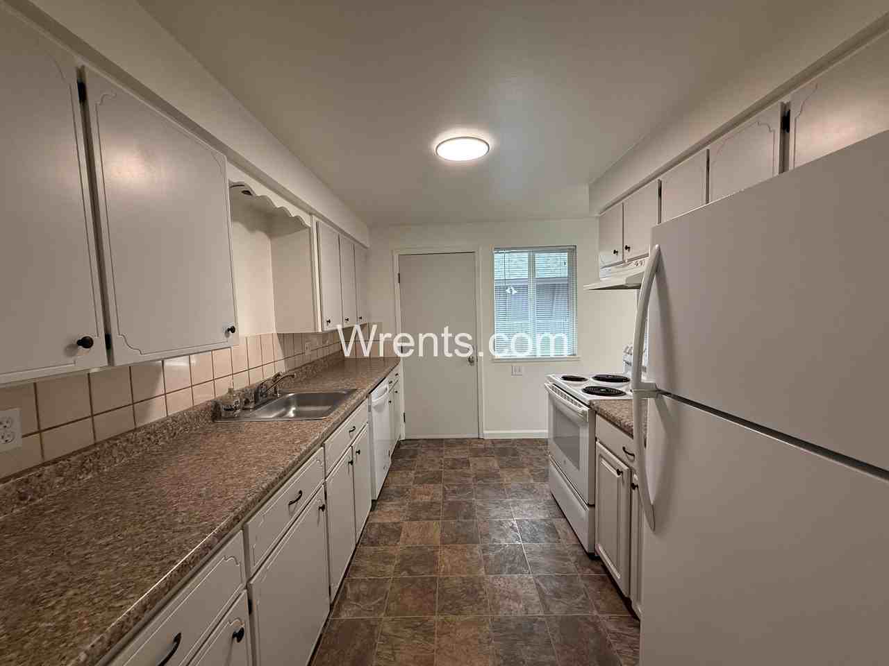 102 W Cora Ave - Photo 7 of 20