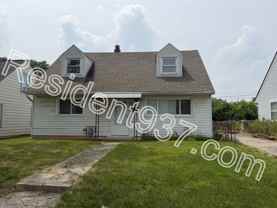 1047 Blakley Dr - Photo 1 of 1