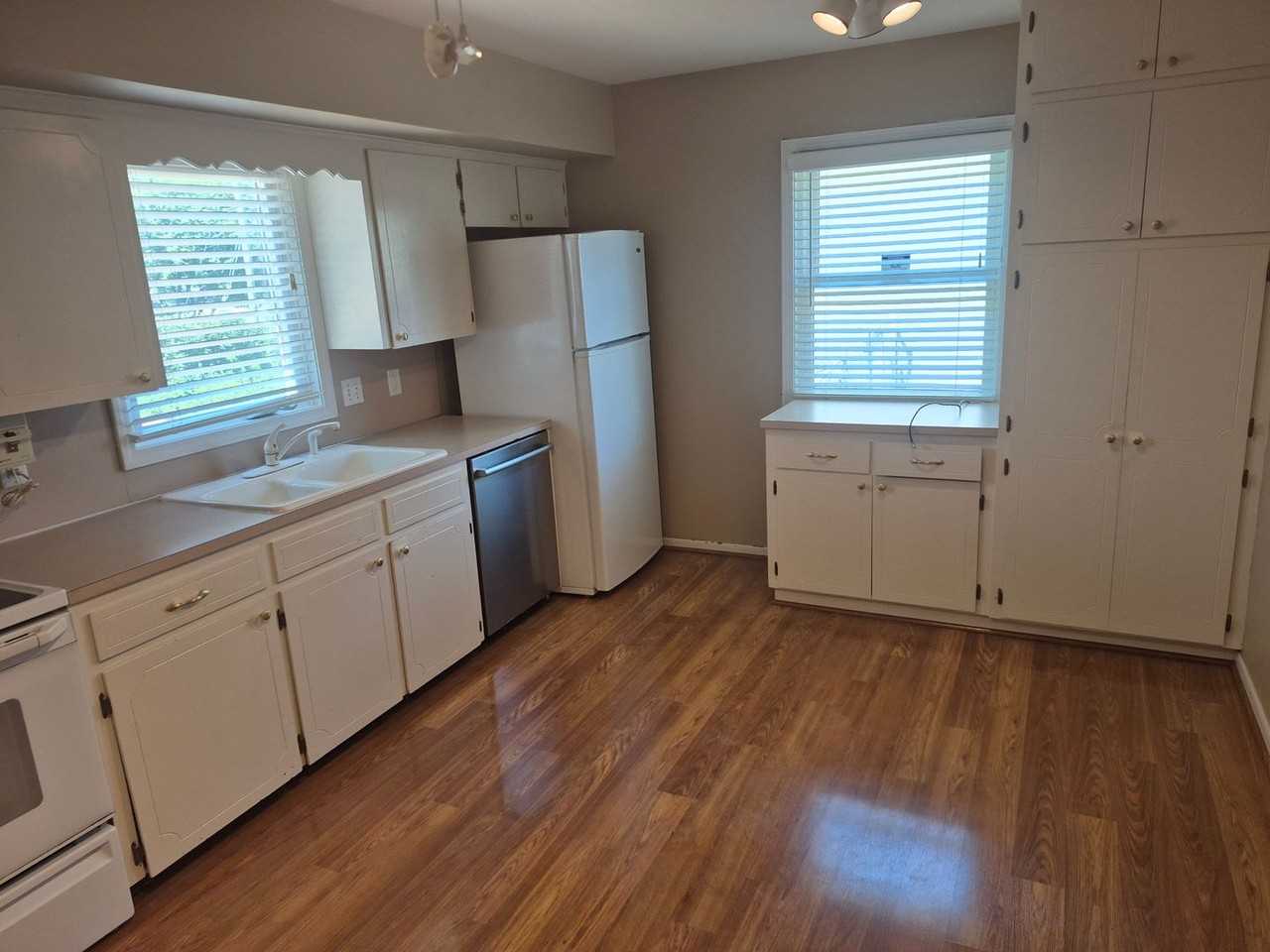 12559 O St - Photo 6 of 16