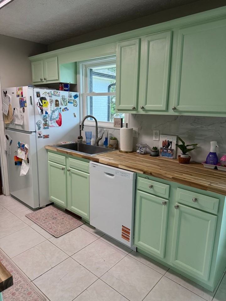 702 Hugh Hunter Rd - Photo 2 of 5