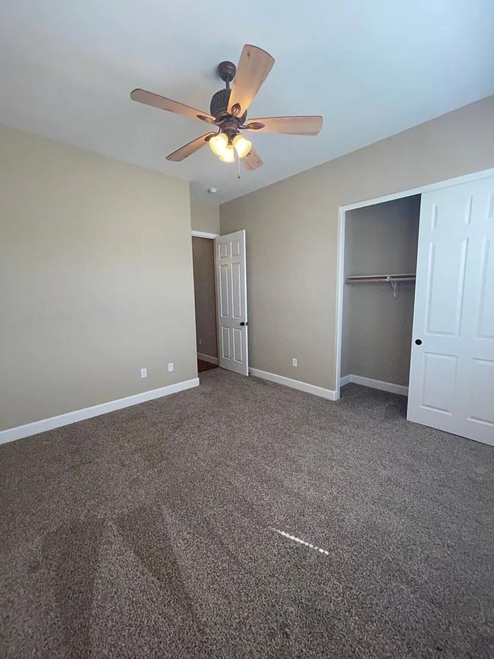 342 Desert Chukar Dr - Photo 7 of 16