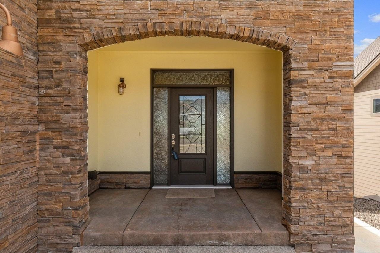 4334 Vineyard Ter - Photo 6 of 39