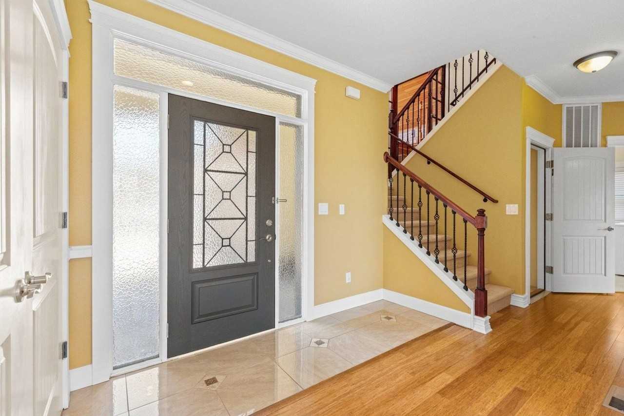 4334 Vineyard Ter - Photo 7 of 39