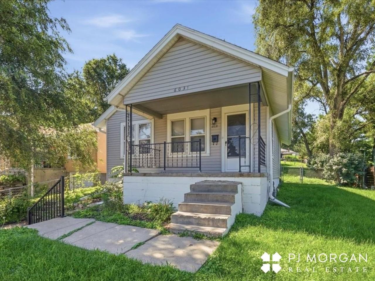 6031 Pine St - Photo 3 of 25