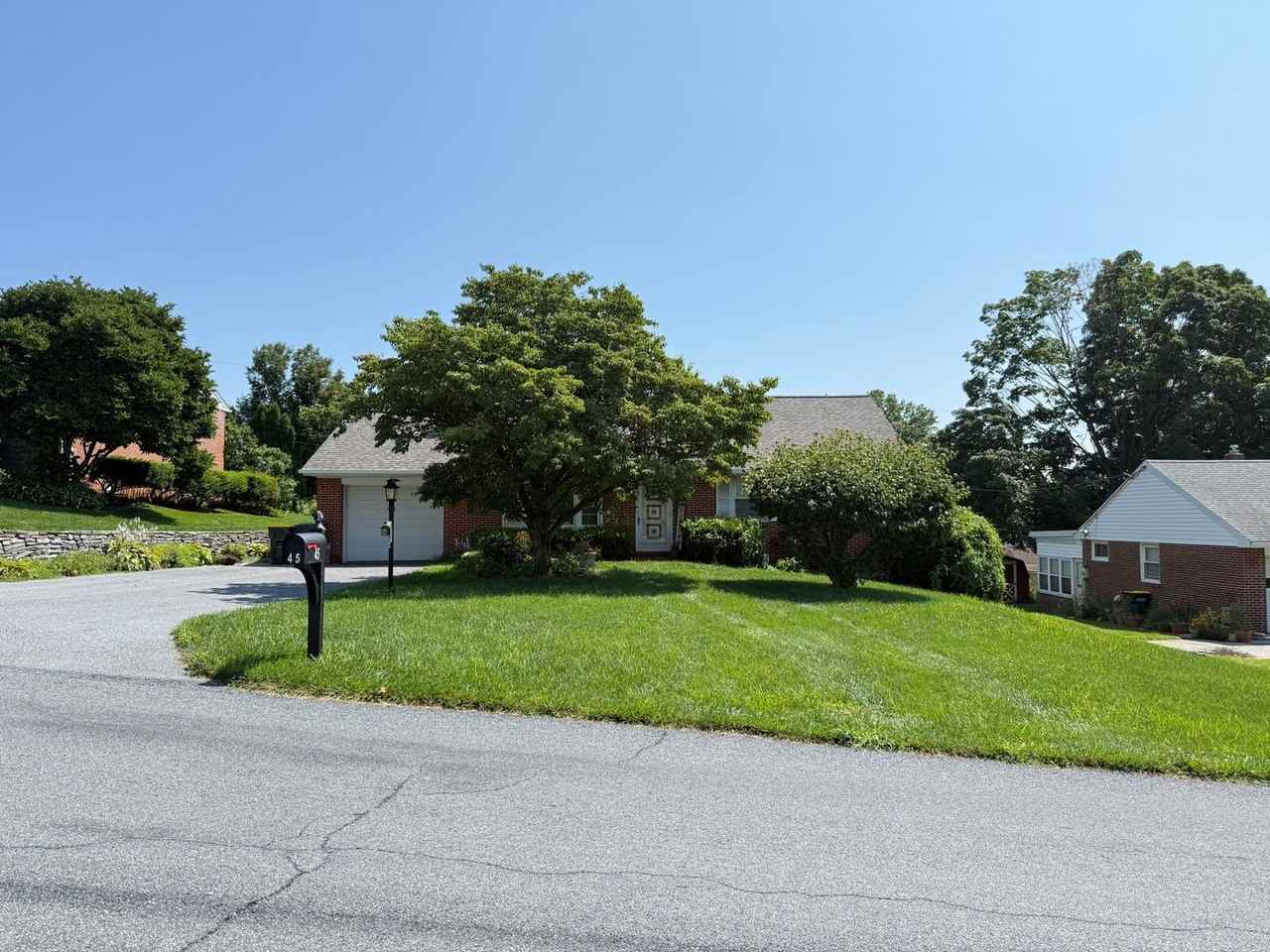 45 Highland Dr - Photo 2 of 15