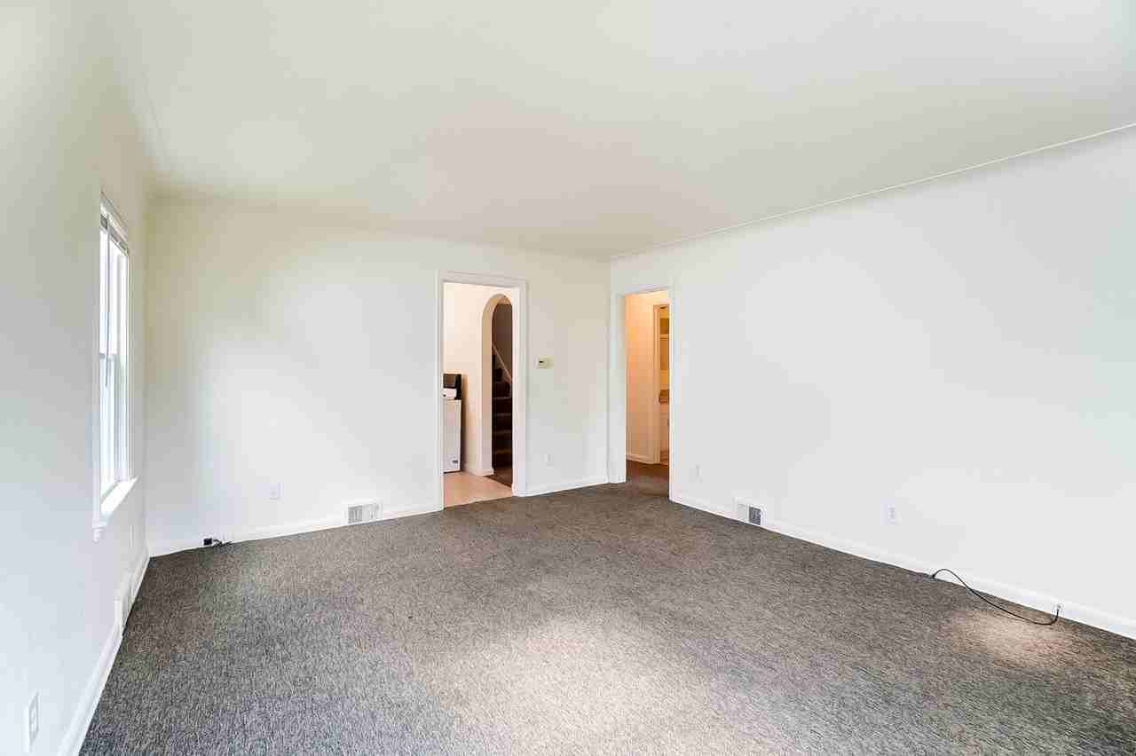 919 Brookley Blvd - Photo 5 of 40