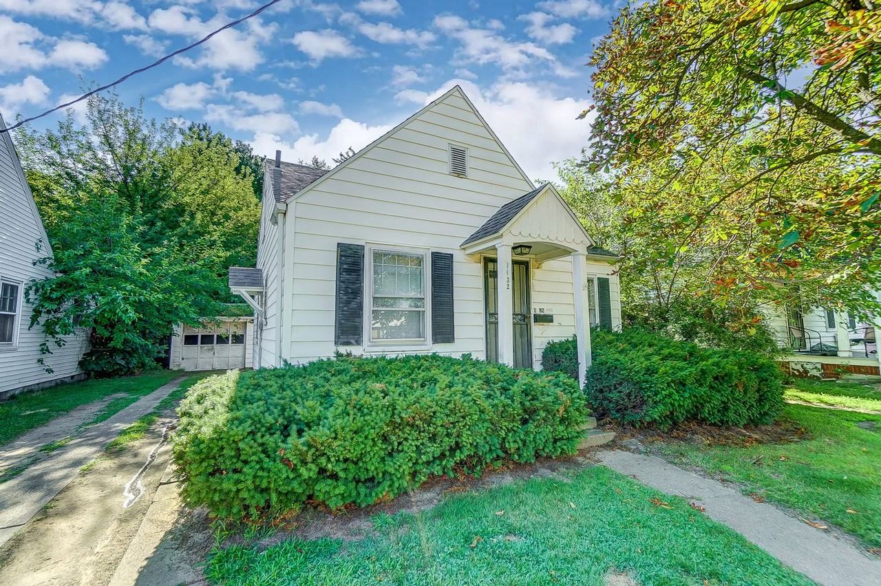 1132 Brookley Blvd - Photo 3 of 44