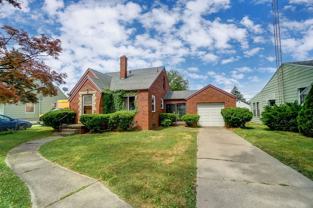 347 Darrow Ave - Photo 1 of 1