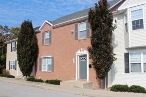 featured image of 1103 N Byrne Rd