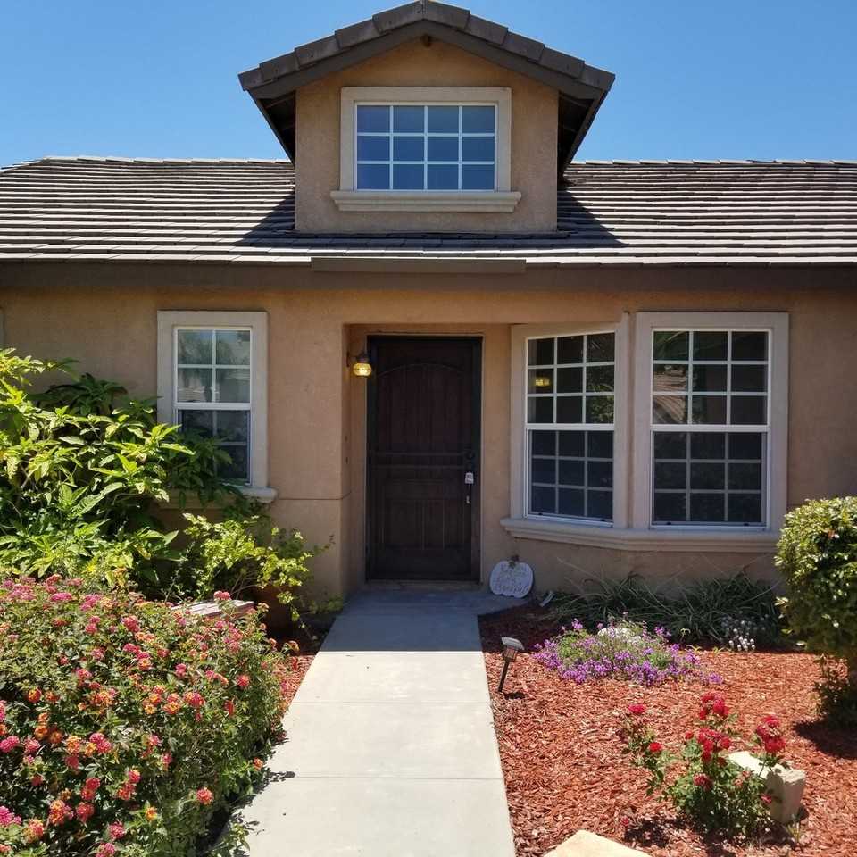 805 Alpine Ct - Photo 5 of 12