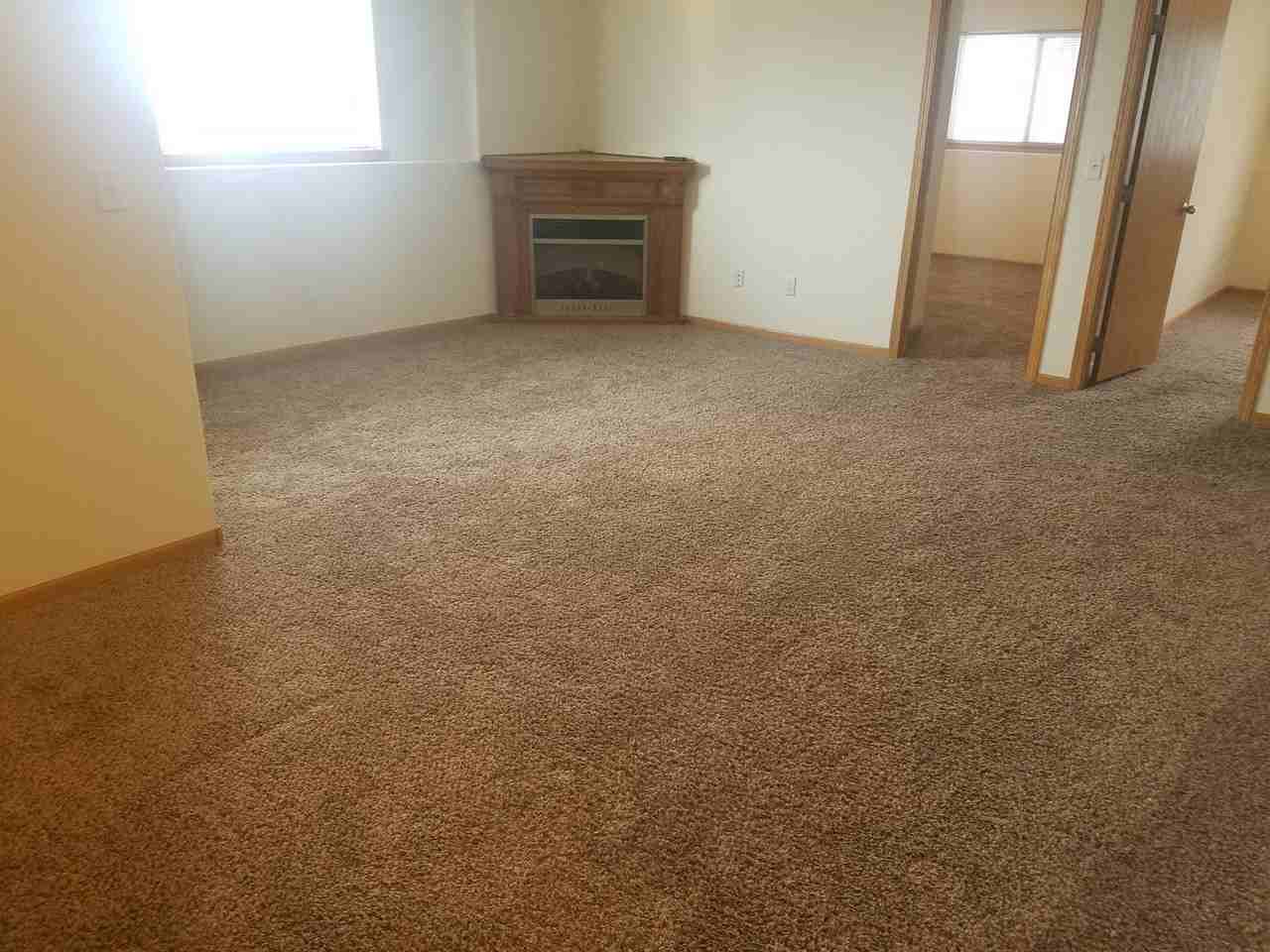 1102 37th Ave S - Photo 6 of 15