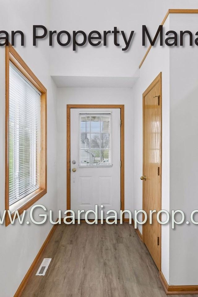 249 Pleasant Ln - Photo 2 of 29