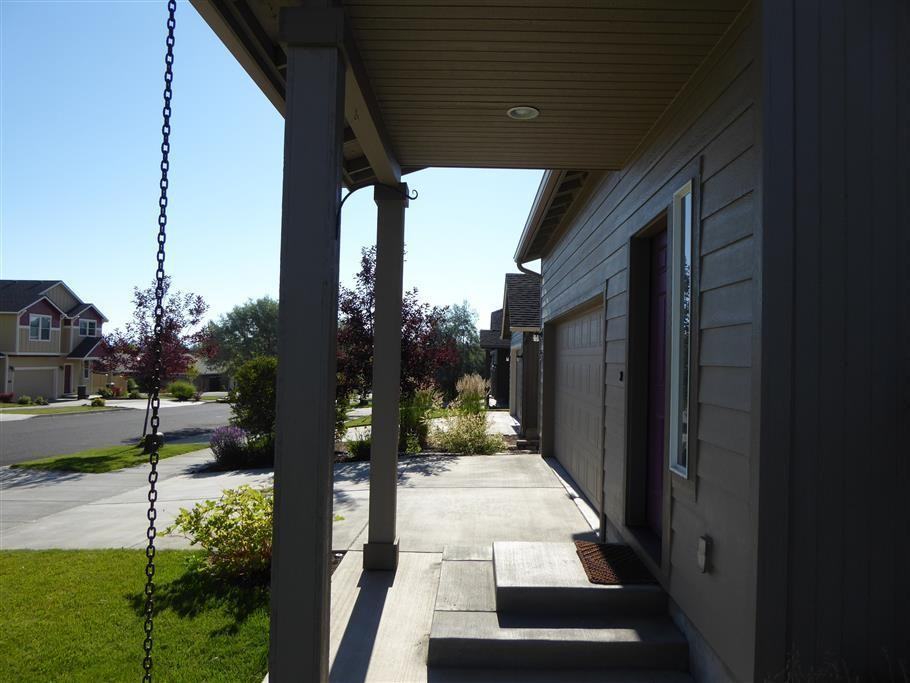 2845 Ne Aldrich Ave - Photo 3 of 22