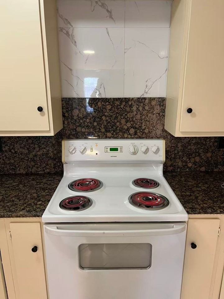 6400 Allegheny Trl - Photo 2 of 18