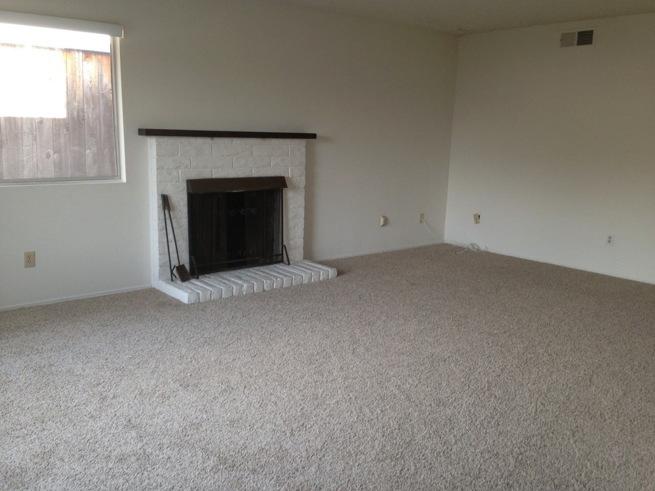 13780 Nogales Dr - Photo 3 of 12
