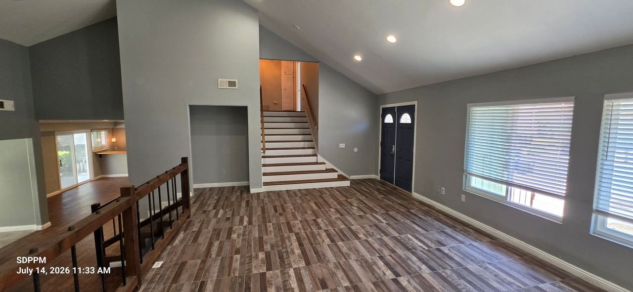1524 Whitsett Dr - Photo 6 of 50