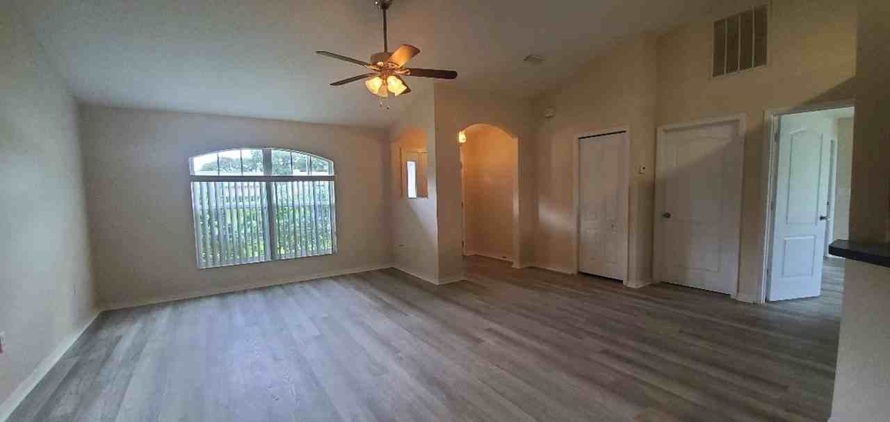 4047 Cannon Ct - Photo 4 of 18