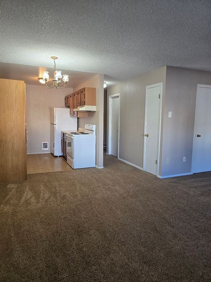 2321 S Mckinley St #A - Photo 5 of 13