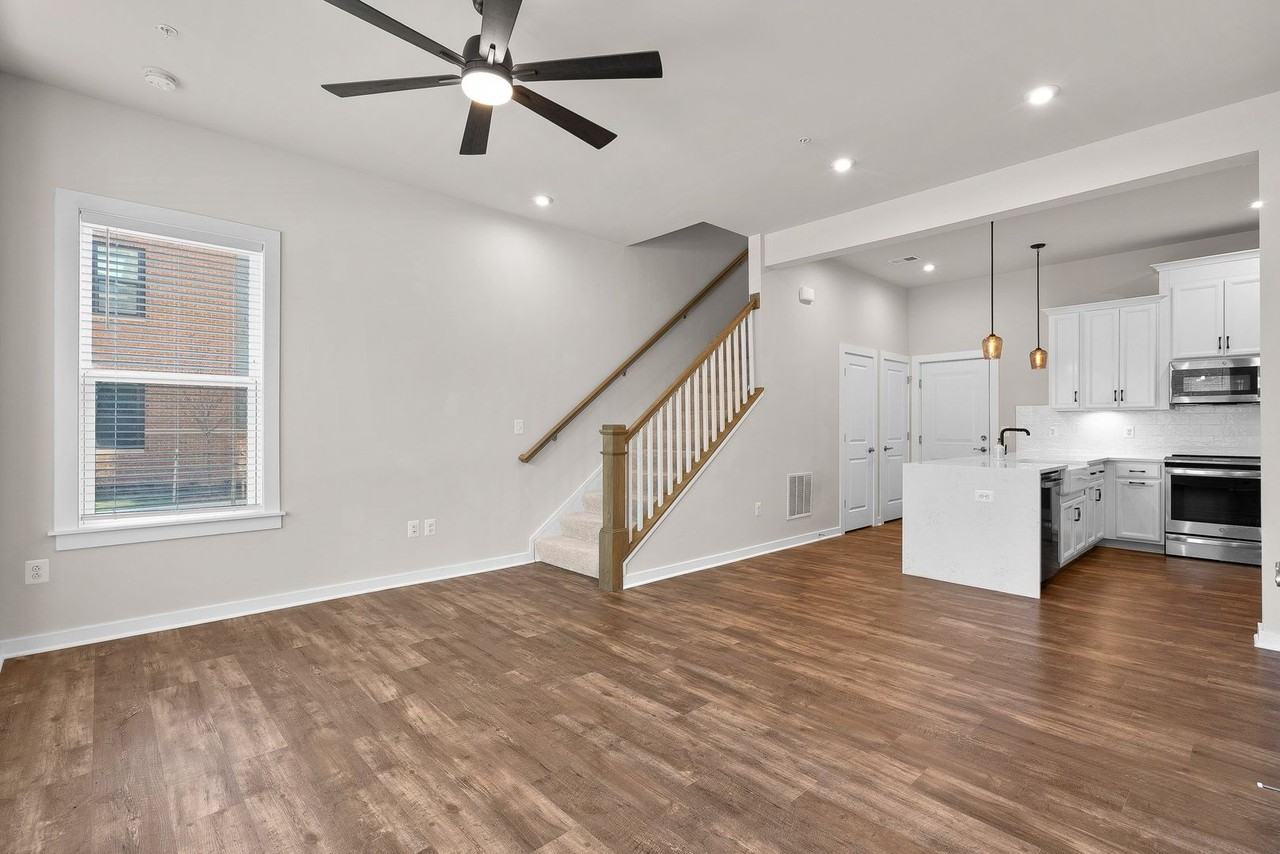 16302 Connors Way #21 - Photo 6 of 45
