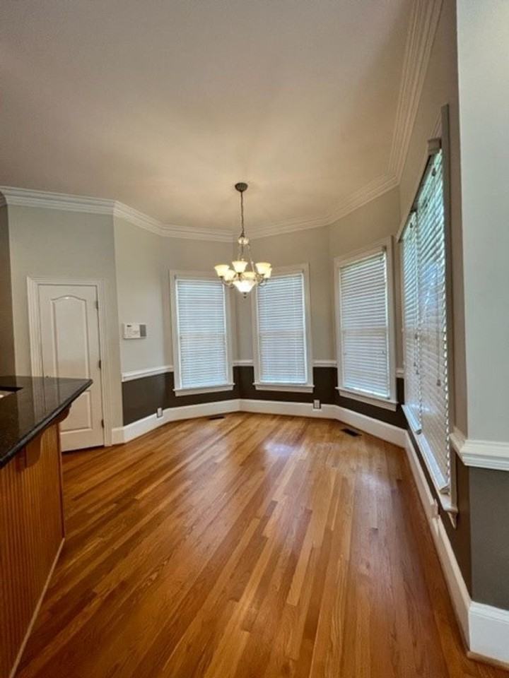 1 Wildrose Ct - Photo 4 of 19