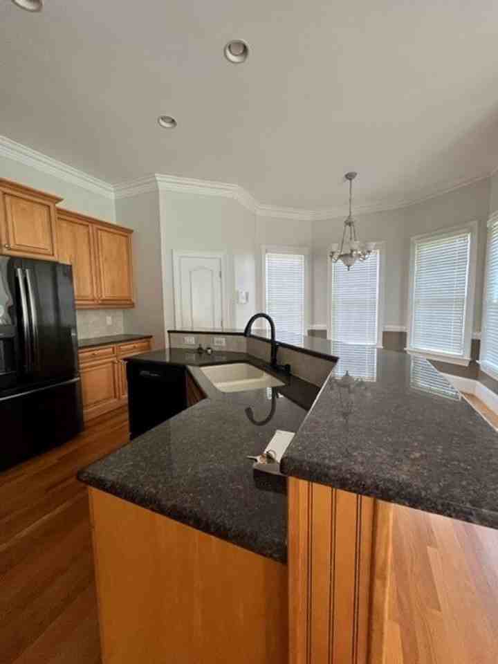 1 Wildrose Ct - Photo 5 of 19