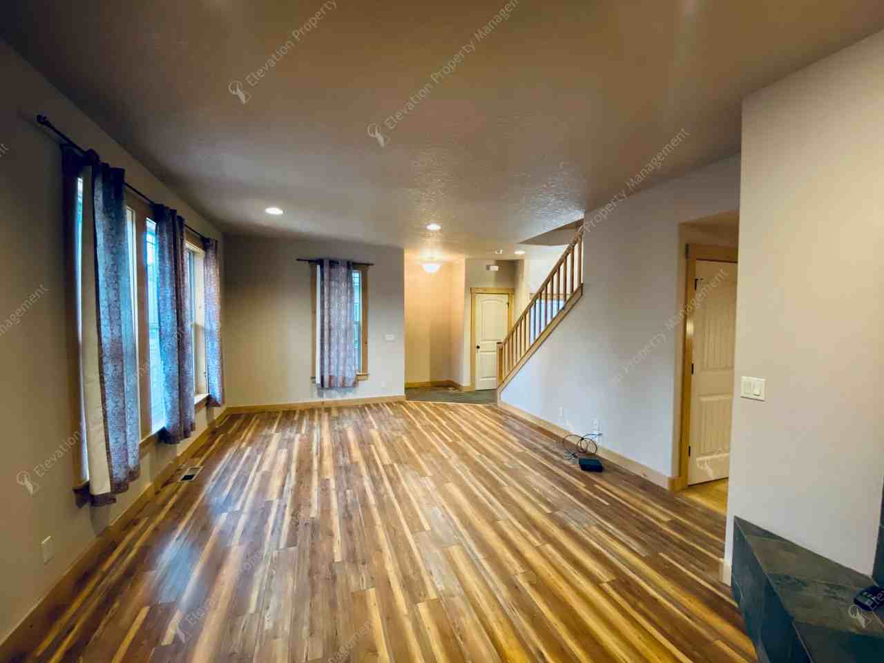 20187 Merriewood Ln - Photo 3 of 23